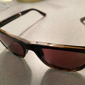 Like New Burberry Folding Sunglasses with Case